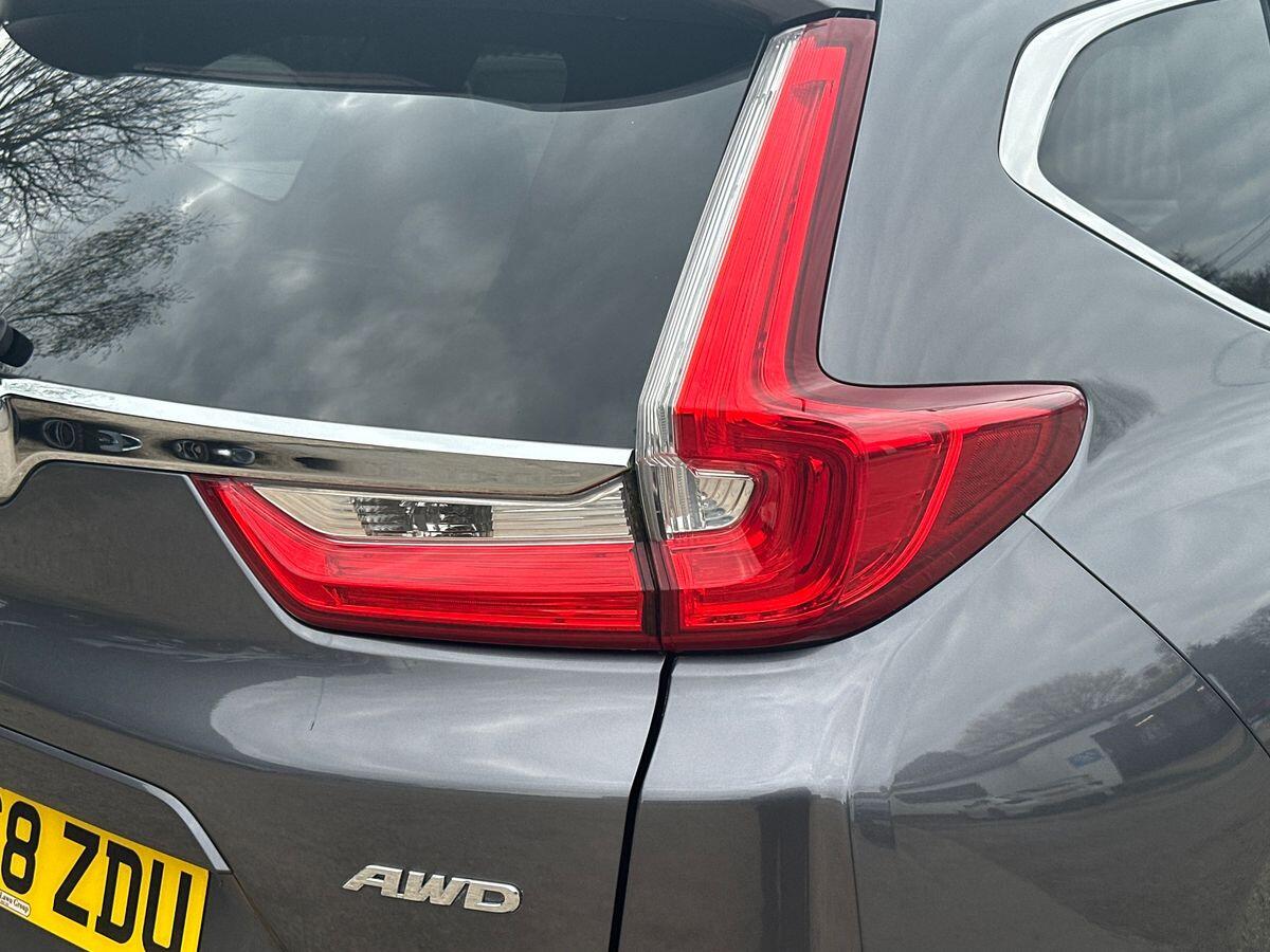 Used Honda CR-V 2018 for sale - 78157910: Photo 19