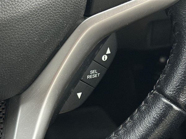 Used Honda Jazz 2019 for sale - 76136181: Photo 30