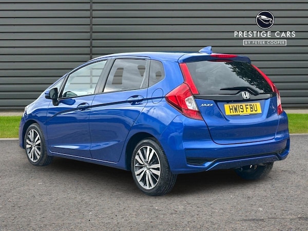 Used Honda Jazz 2019 for sale - 76136181: Photo 3