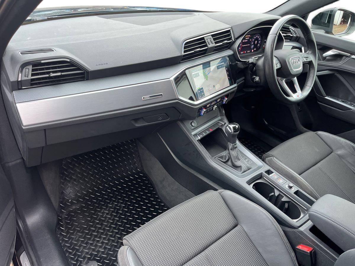 Used Audi Q3 2020 for sale - 77163502: Photo 2