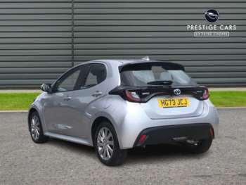Used Toyota Yaris 2024 for sale - 74618779: Photo