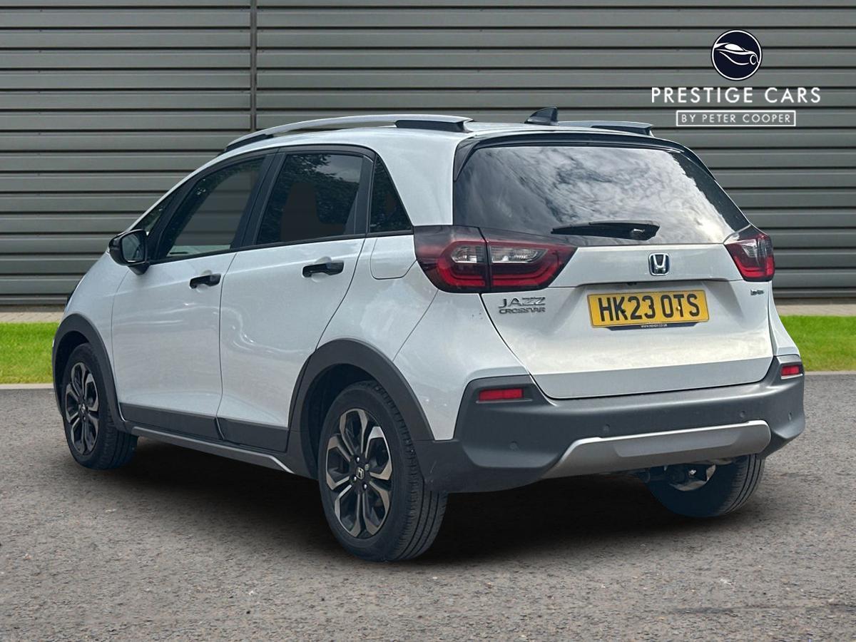 Used Honda Jazz 2023 for sale - 76572053: Photo 3
