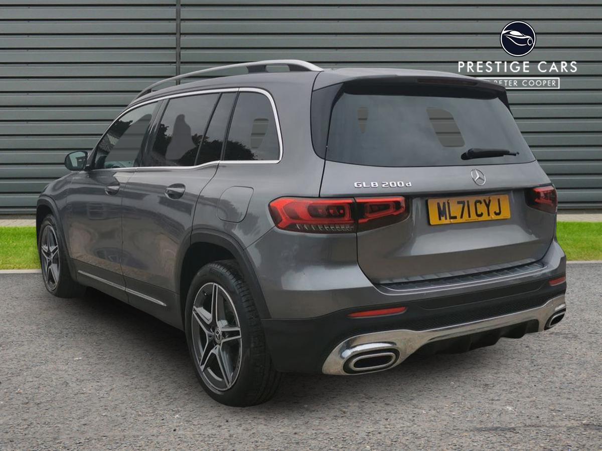 Used Mercedes-Benz GLB 2021 for sale - 76572065: Photo 3