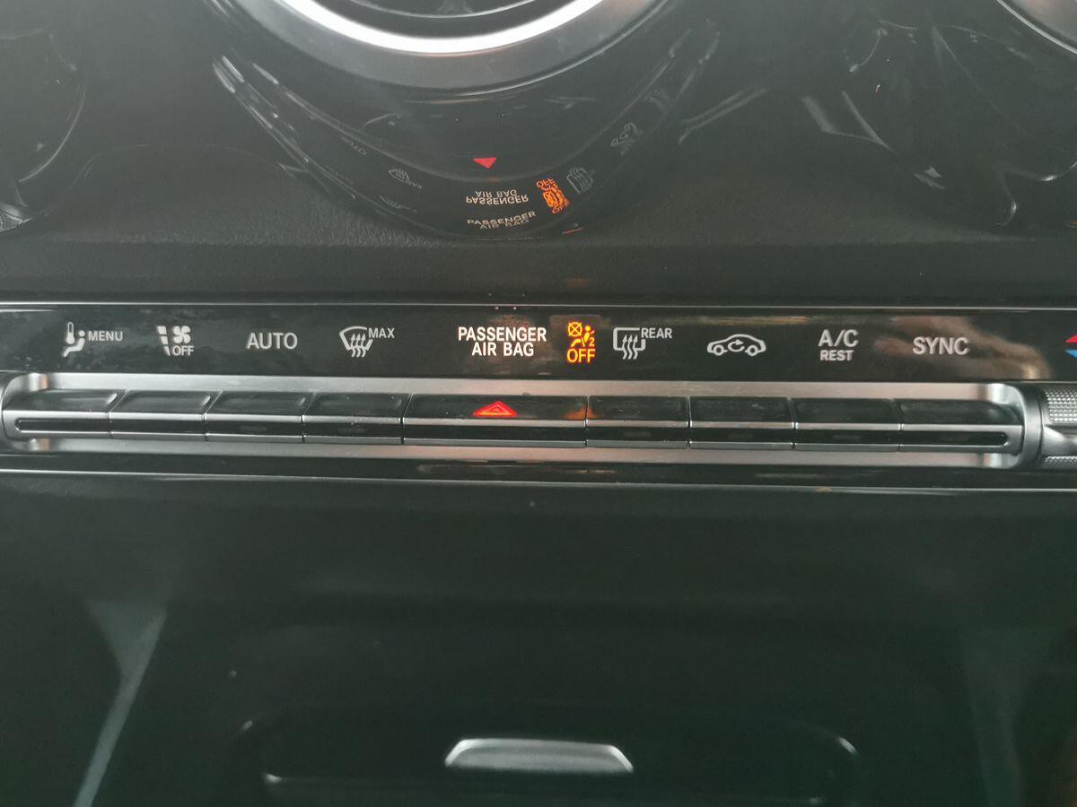 Used Mercedes-Benz GLB 2021 for sale - 76572065: Photo 30