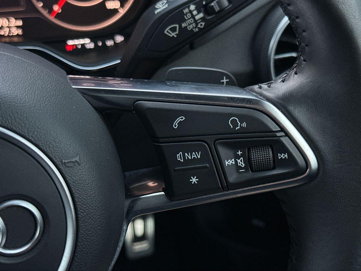 Used Audi TT for sale - 76993247: Photo 17