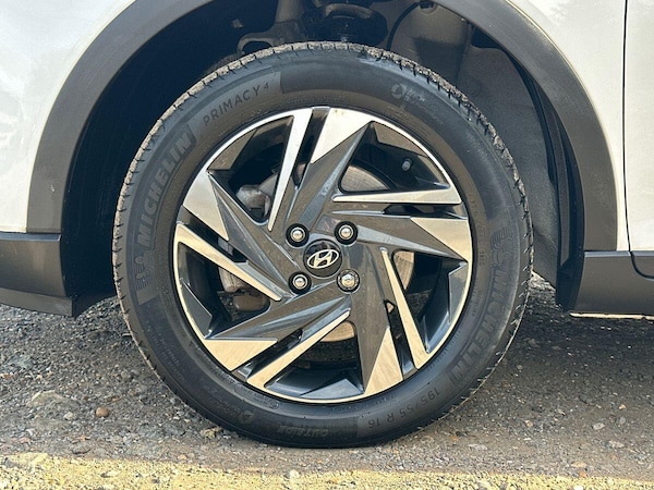 Used Hyundai BAYON 2022 for sale - 76200249: Photo 5