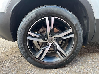 Used Volvo XC40 2021 for sale - 76084901: Photo