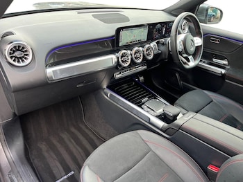 Used Mercedes-Benz GLB 2022 for sale - 76990484: Photo