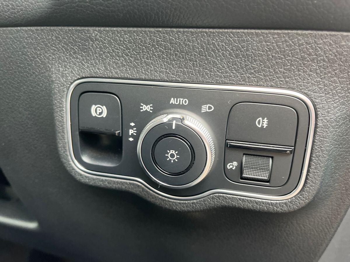 Used Mercedes-Benz GLB 2022 for sale - 76990484: Photo 35