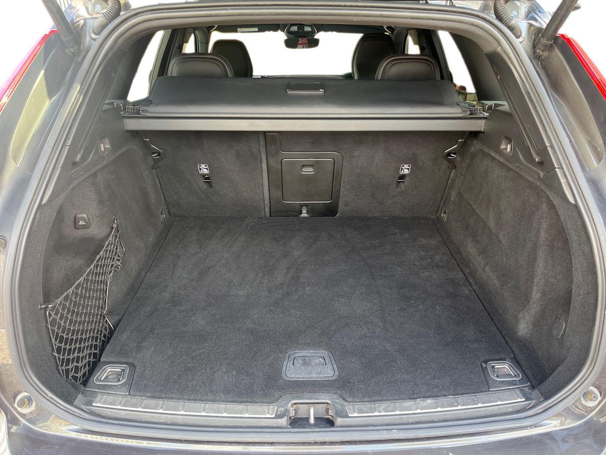 Used Volvo XC60 2022 for sale - 75915739: Photo 11