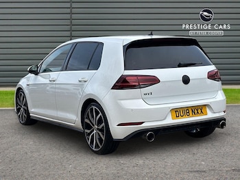 Used Volkswagen Golf 2018 for sale - 77163391: Photo