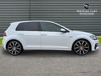 Used Volkswagen Golf 2018 for sale - 77163391: Photo