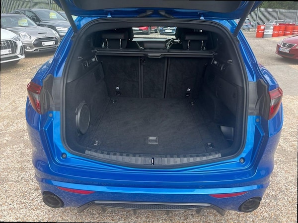 Used Alfa Romeo Stelvio 2022 for sale - 75377089: Photo 11