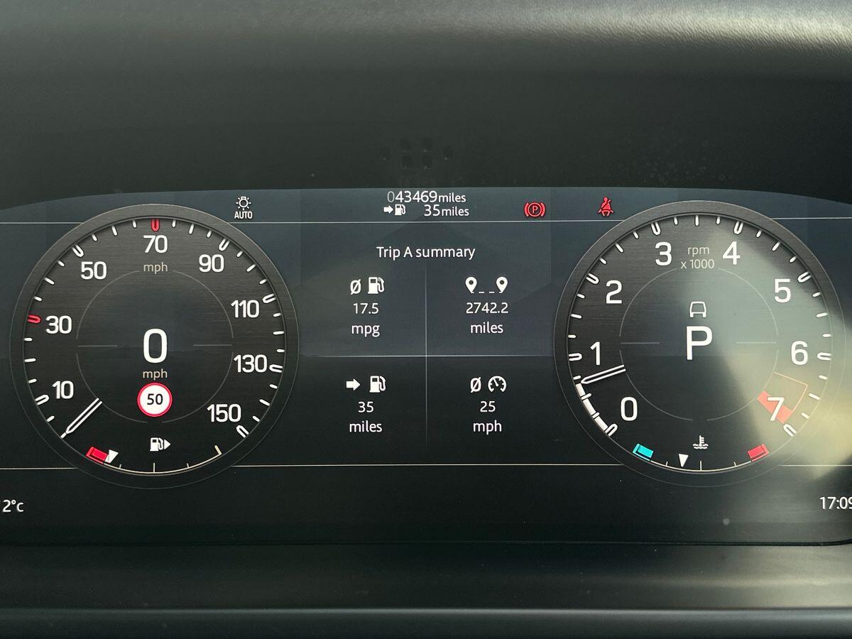 Used Land Rover Defender 2022 for sale - 77807607: Photo 16