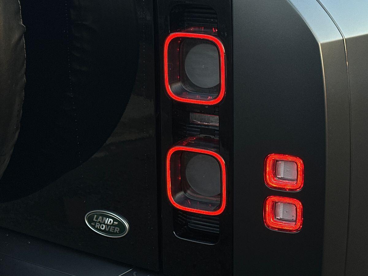 Used Land Rover Defender 2022 for sale - 77807607: Photo 19