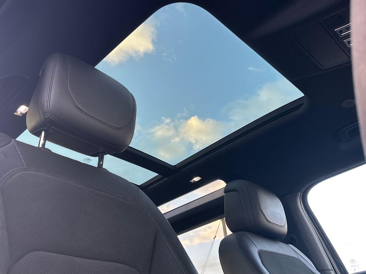 Used Land Rover Defender 2022 for sale - 77807607: Photo 29