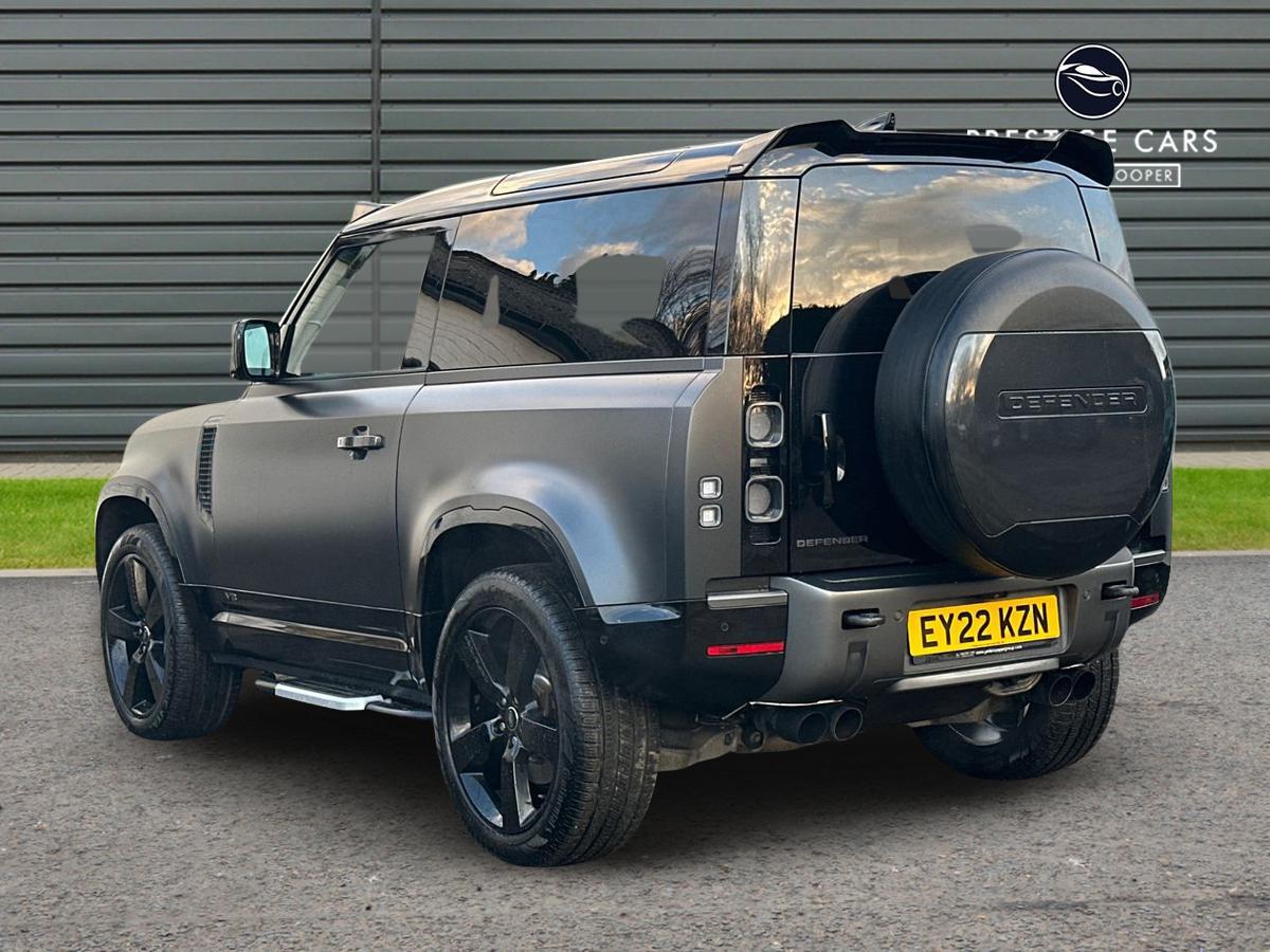 Used Land Rover Defender 2022 for sale - 77807607: Photo 3