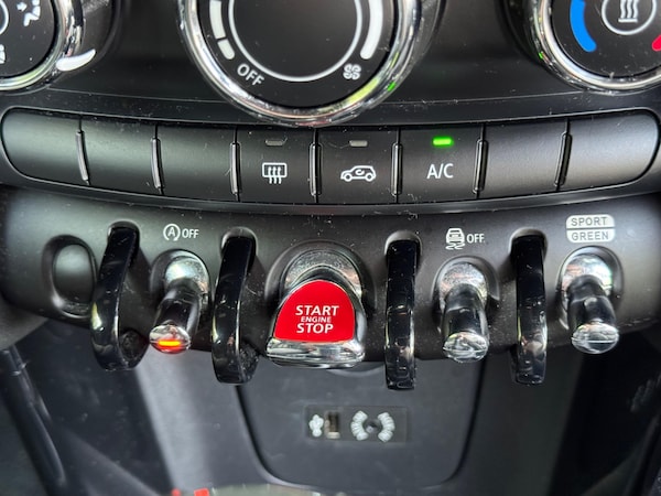 Used MINI Hatch 2018 for sale - 76188488: Photo 16
