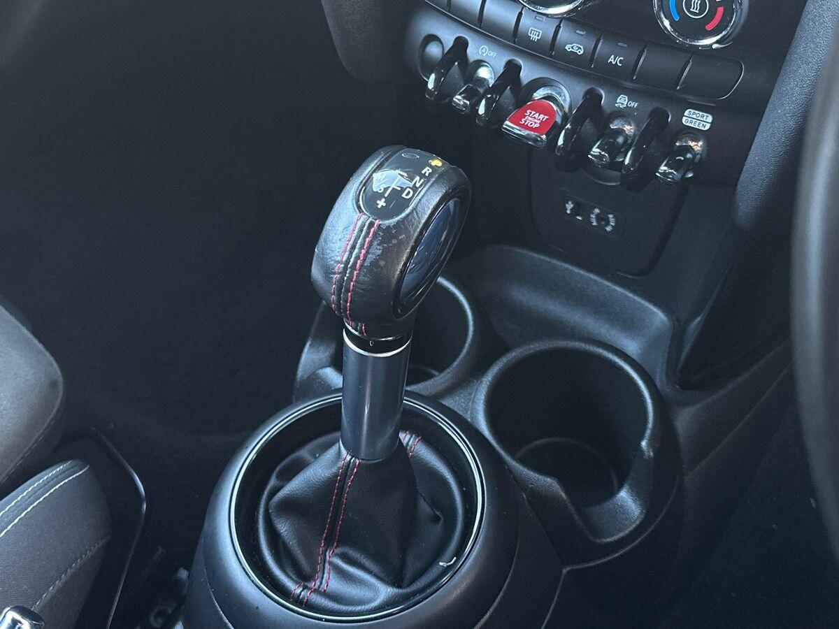 Used MINI Hatch 2018 for sale - 76188488: Photo 19