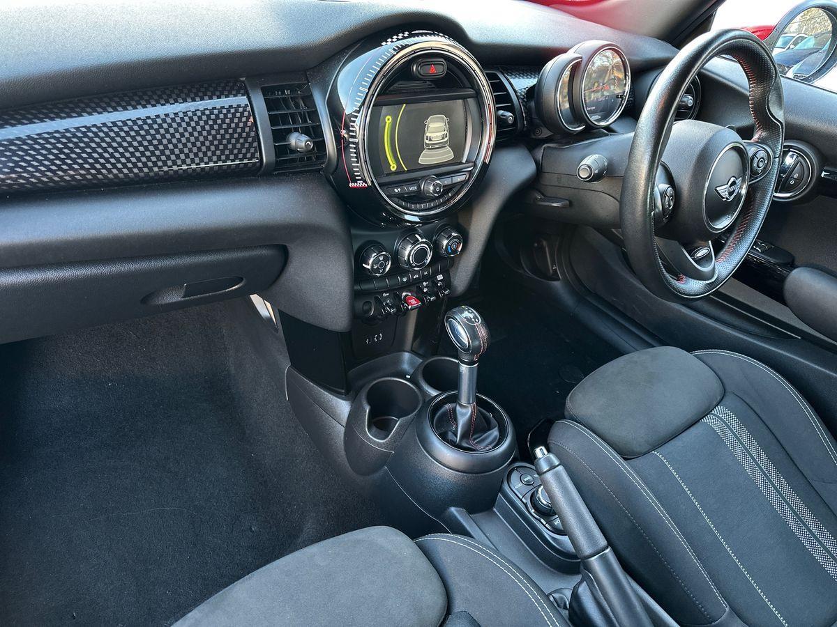 Used MINI Hatch 2018 for sale - 76188488: Photo 2