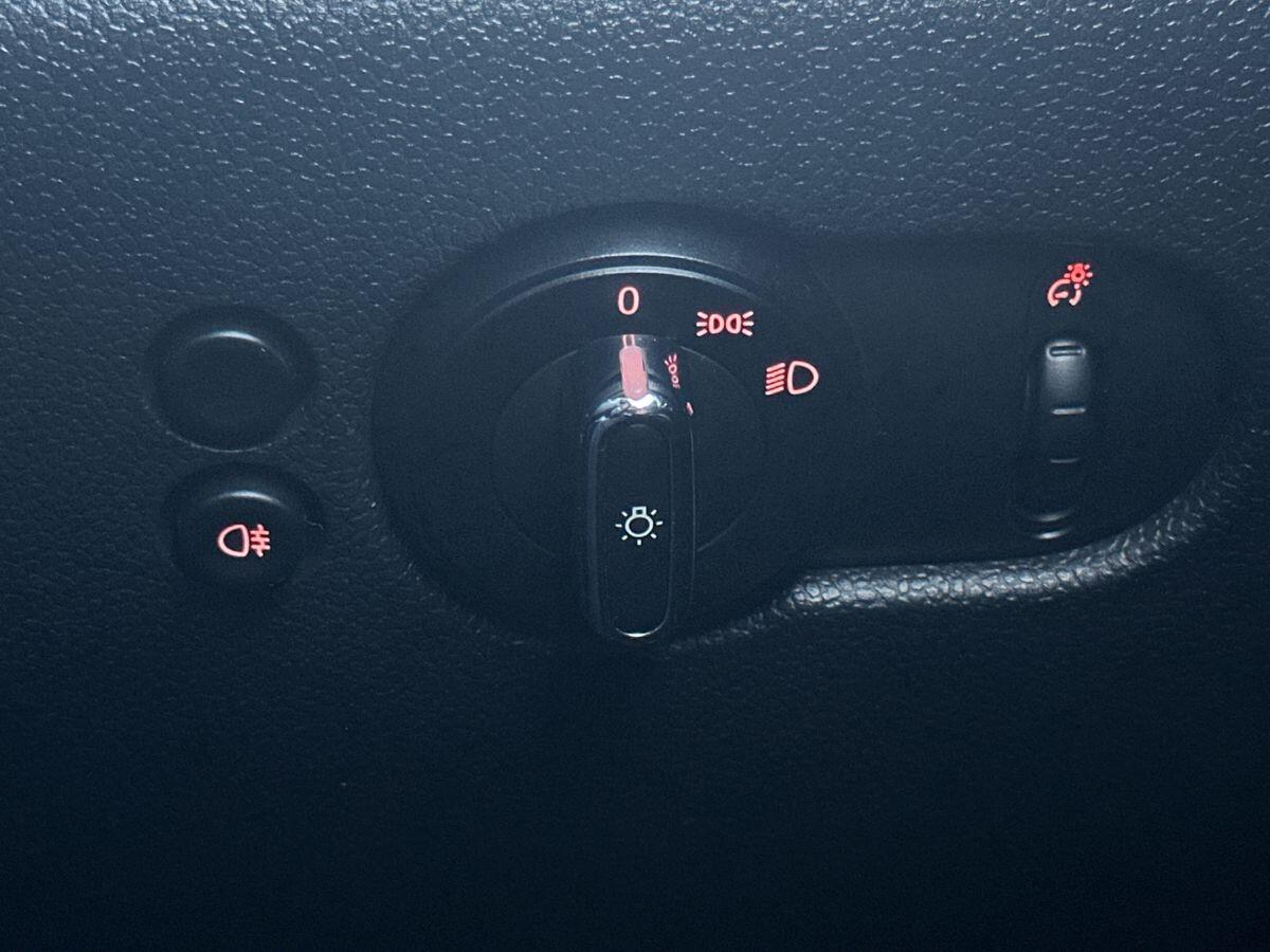 Used MINI Hatch 2018 for sale - 76188488: Photo 33