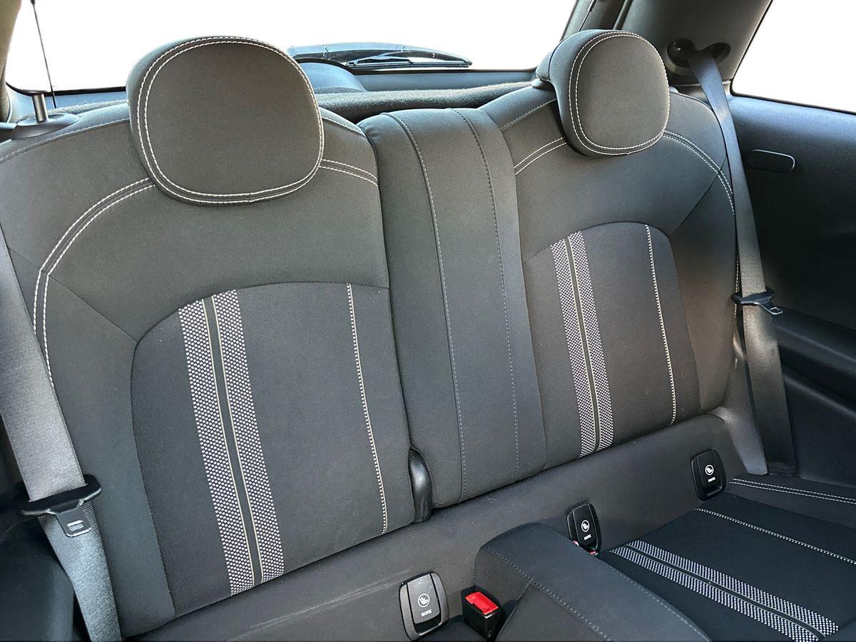 Used MINI Hatch 2018 for sale - 76188488: Photo 8