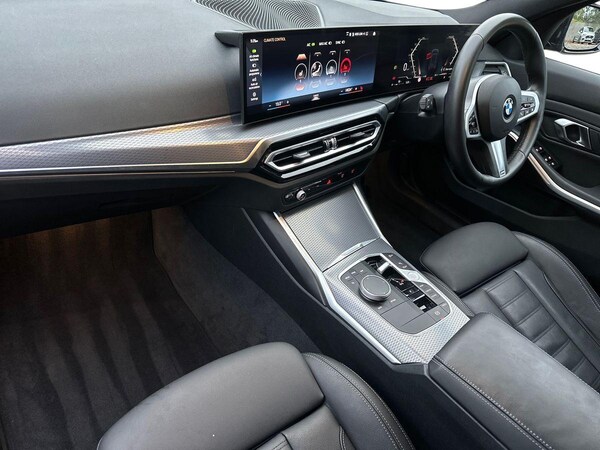 Used BMW 3 Series 2024 for sale - 76327183: Photo 2