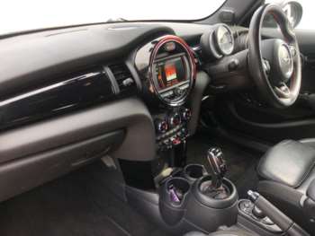 Used MINI Hatch 2020 for sale - 74441349: Photo