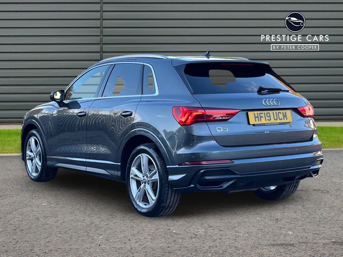 Used Audi Q3 for sale - 76995904: Photo 3