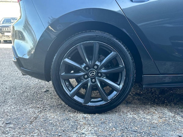 Used Mazda Mazda3 2019 for sale - 76084388: Photo 5