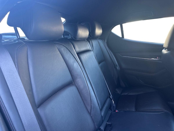Used Mazda Mazda3 2019 for sale - 76084388: Photo 8