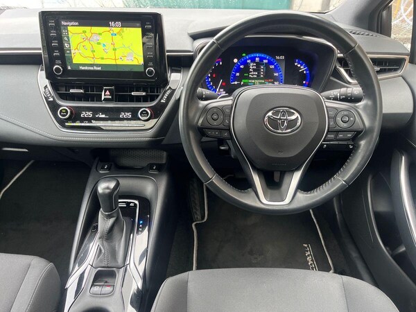 Used Toyota Corolla 2021 for sale - 76270585: Photo 12