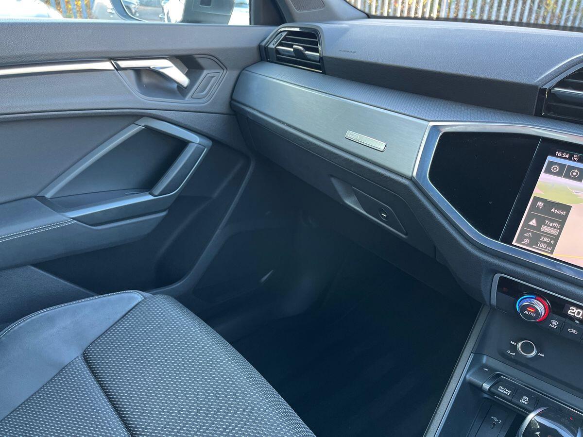 Used Audi Q3 2019 for sale - 76200051: Photo 33