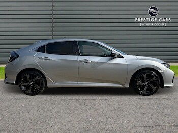 Used Honda Civic 2019 for sale - 75697013: Photo