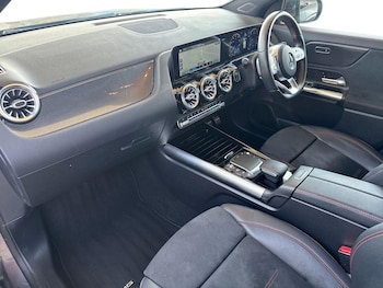 Used Mercedes-Benz GLA 2020 for sale - 79033659: Photo
