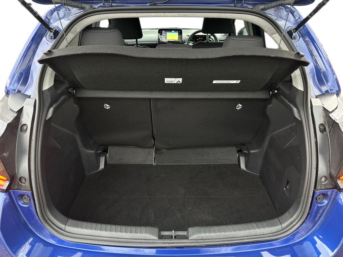 Used Toyota Yaris 2023 for sale - 77098020: Photo 11