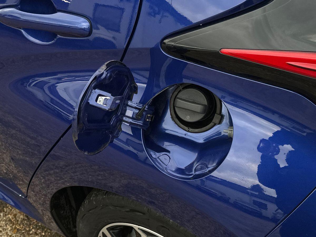 Used Toyota Yaris 2023 for sale - 77098020: Photo 25