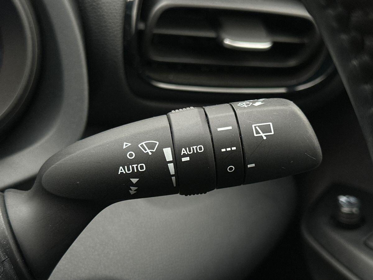 Used Toyota Yaris 2023 for sale - 77098020: Photo 29