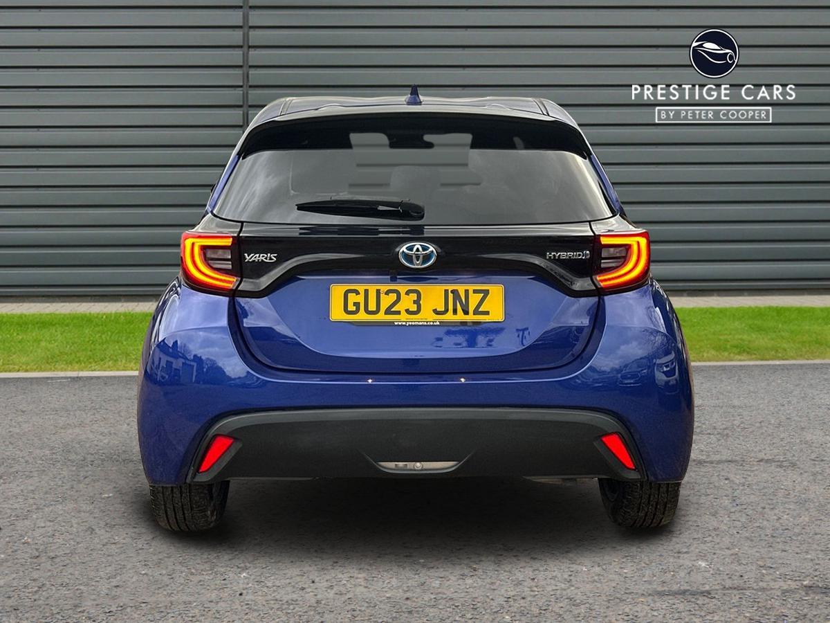 Used Toyota Yaris 2023 for sale - 77098020: Photo 9