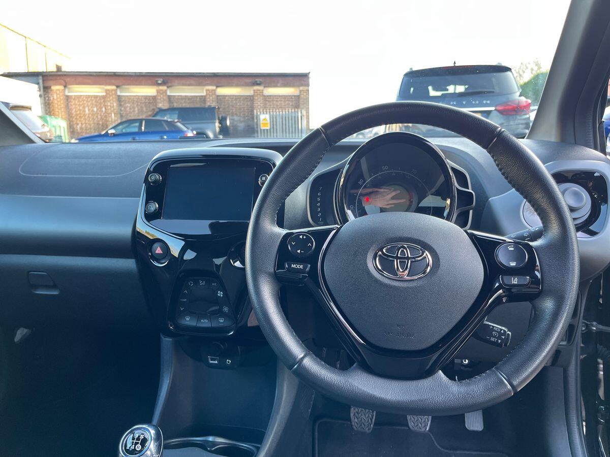 Used Toyota AYGO for sale - 77809172: Photo 13