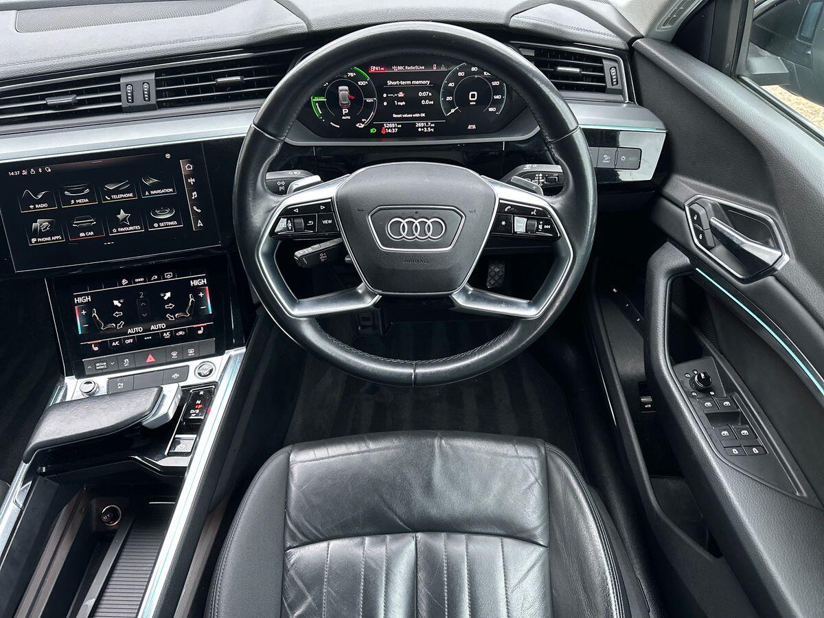 Used Audi e-tron 2021 for sale - 77156175: Photo 14