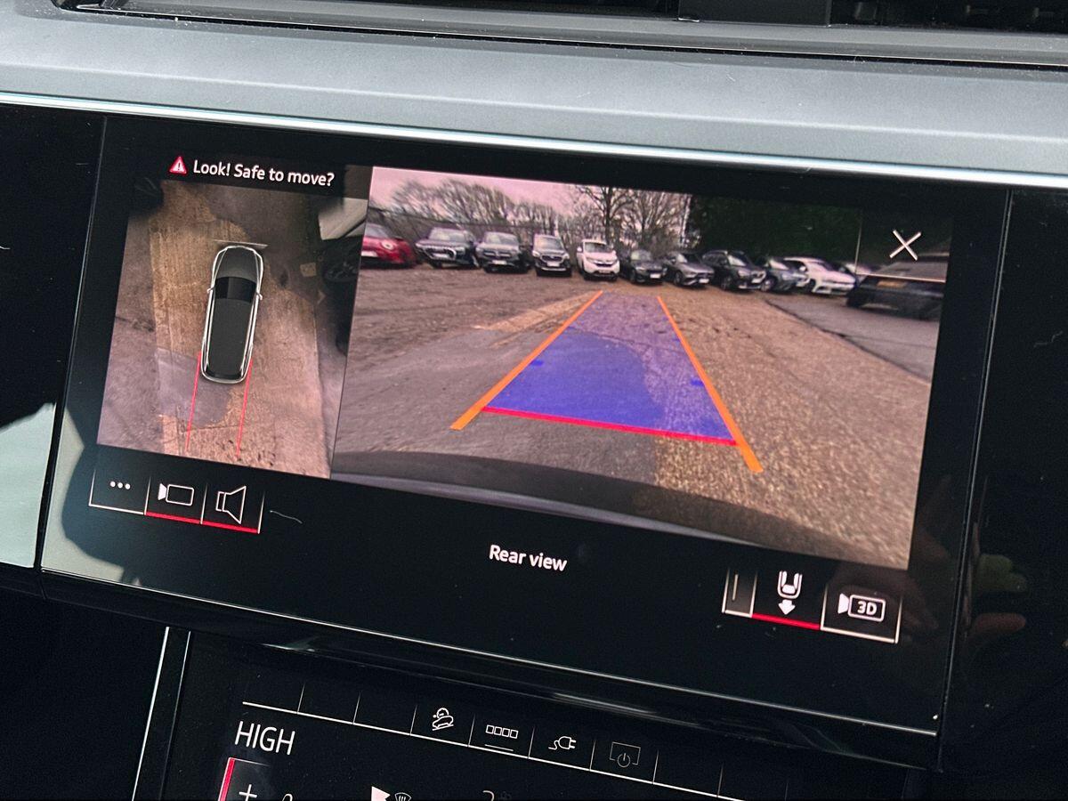 Used Audi e-tron 2021 for sale - 77156175: Photo 25