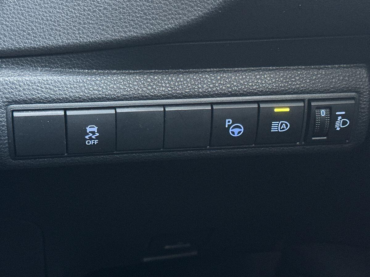 Used Toyota Corolla for sale - 77495964: Photo 28