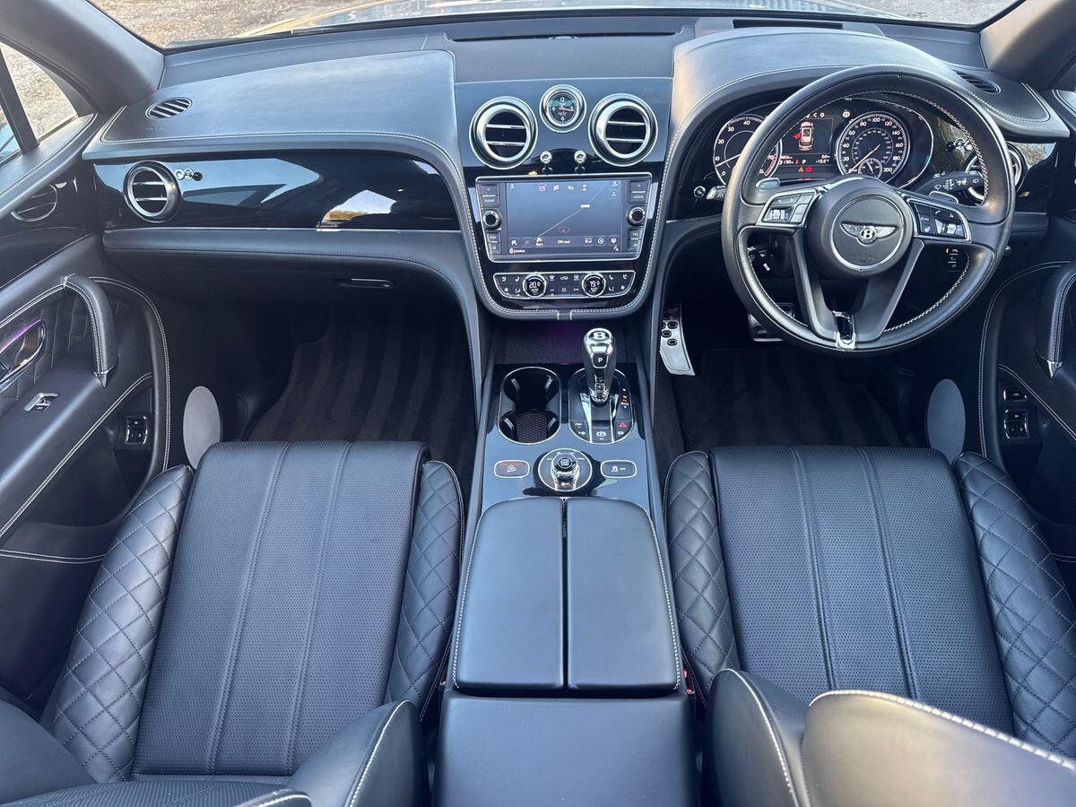 Used Bentley Bentayga 2018 for sale - 76094847: Photo 10