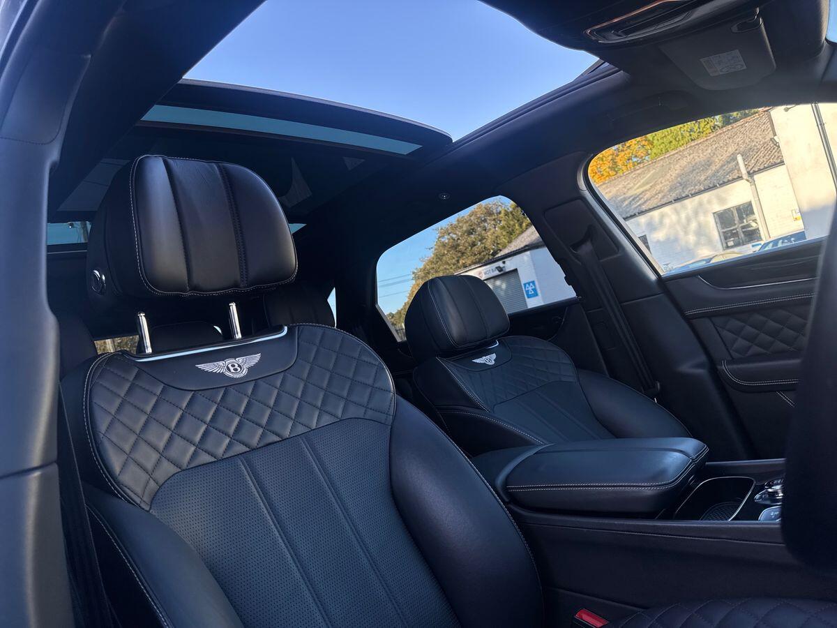 Used Bentley Bentayga 2018 for sale - 76094847: Photo 27