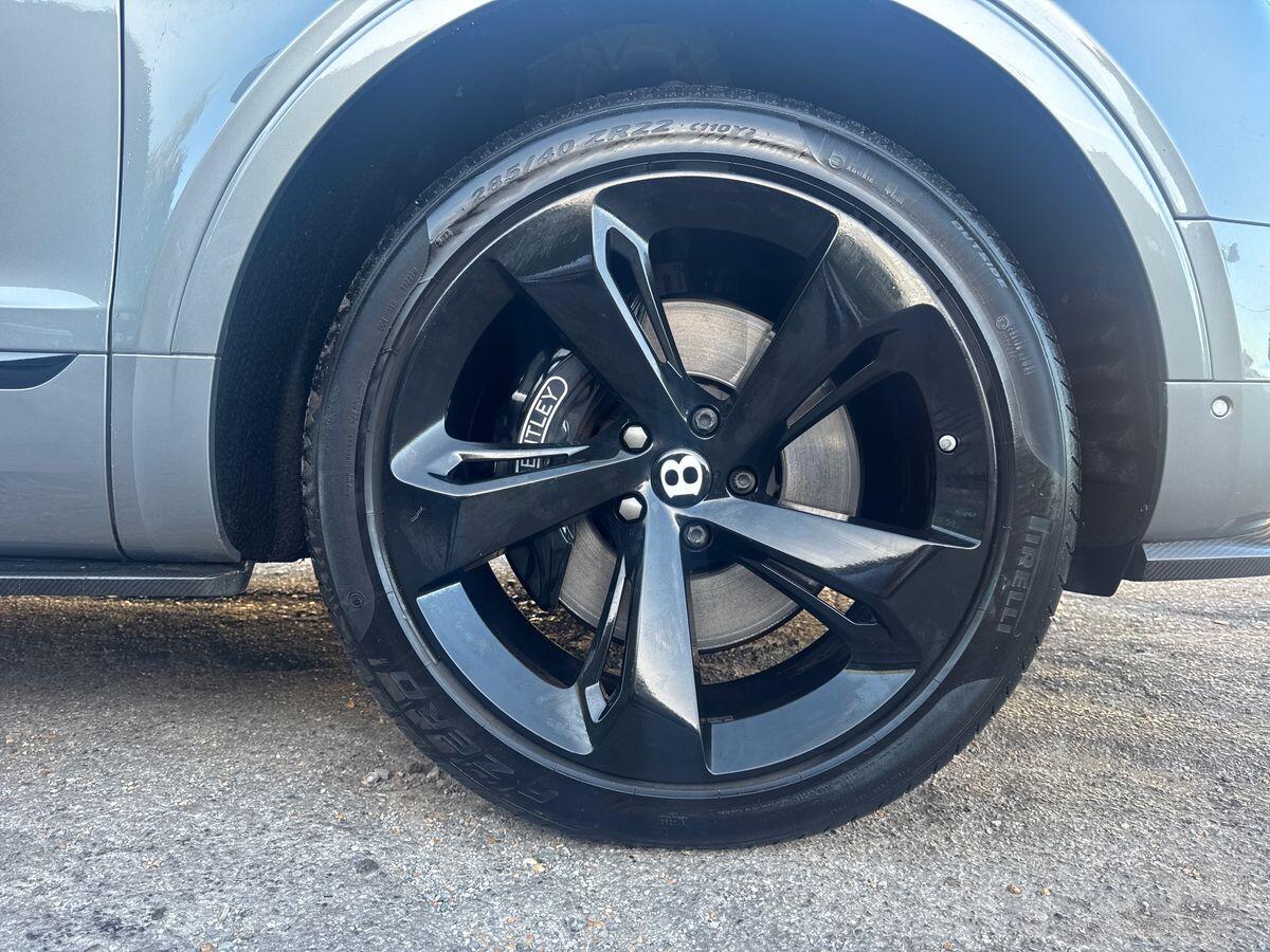 Used Bentley Bentayga 2018 for sale - 76094847: Photo 5