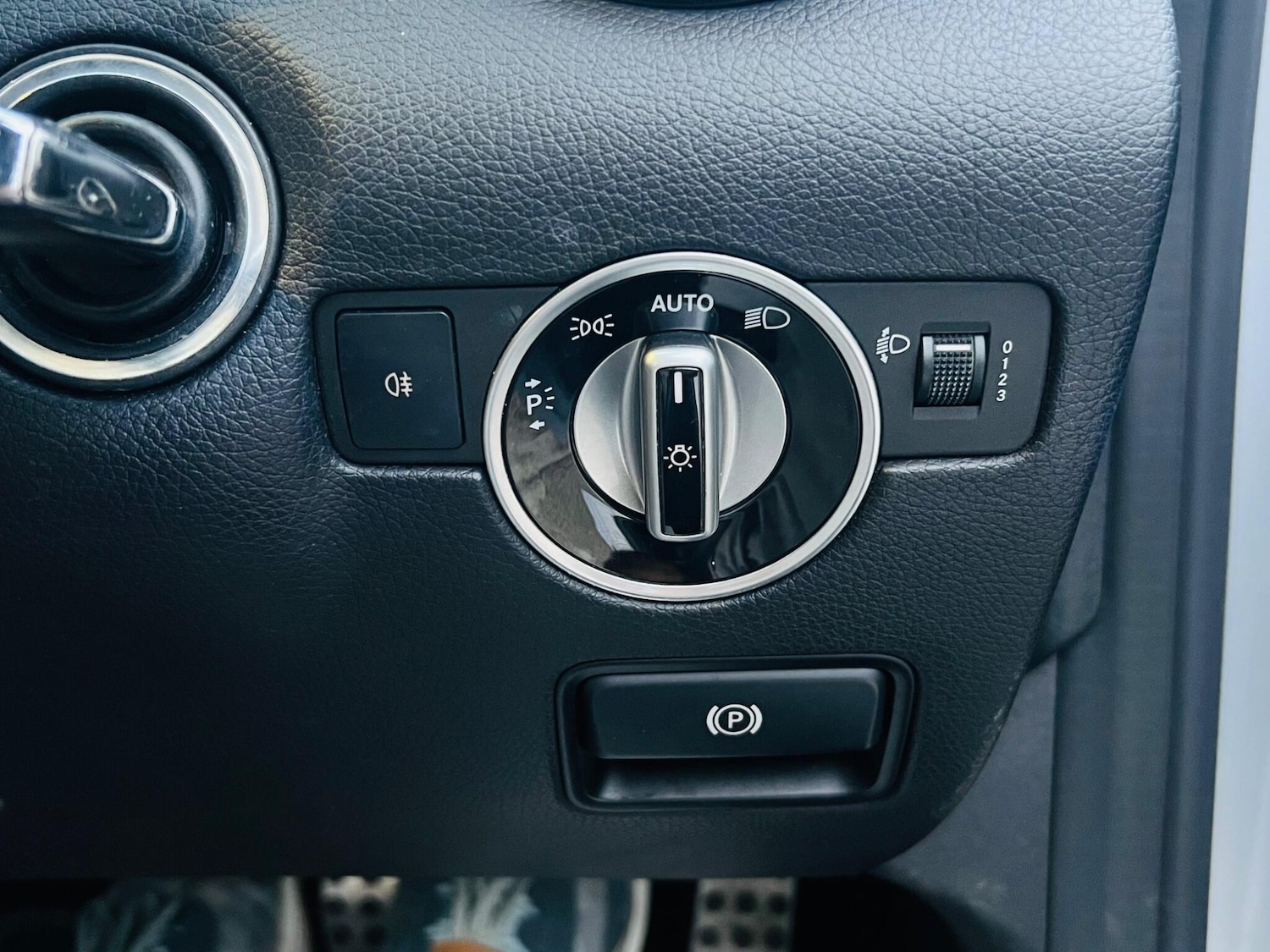 Used Mercedes-Benz SLK for sale - 77268161: Photo 52