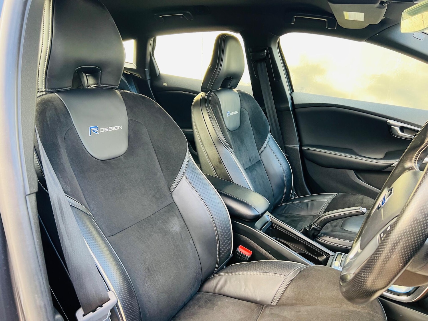 Used Volvo V40 for sale - 77267071: Photo 11