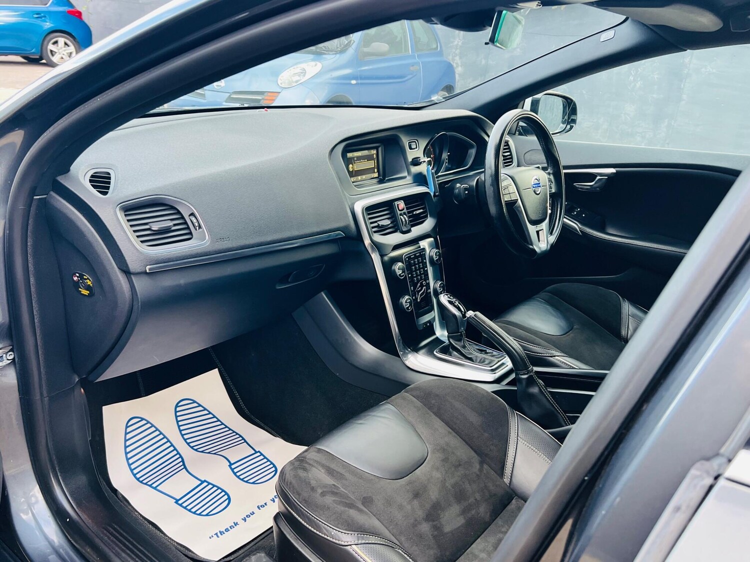 Used Volvo V40 for sale - 77267071: Photo 21