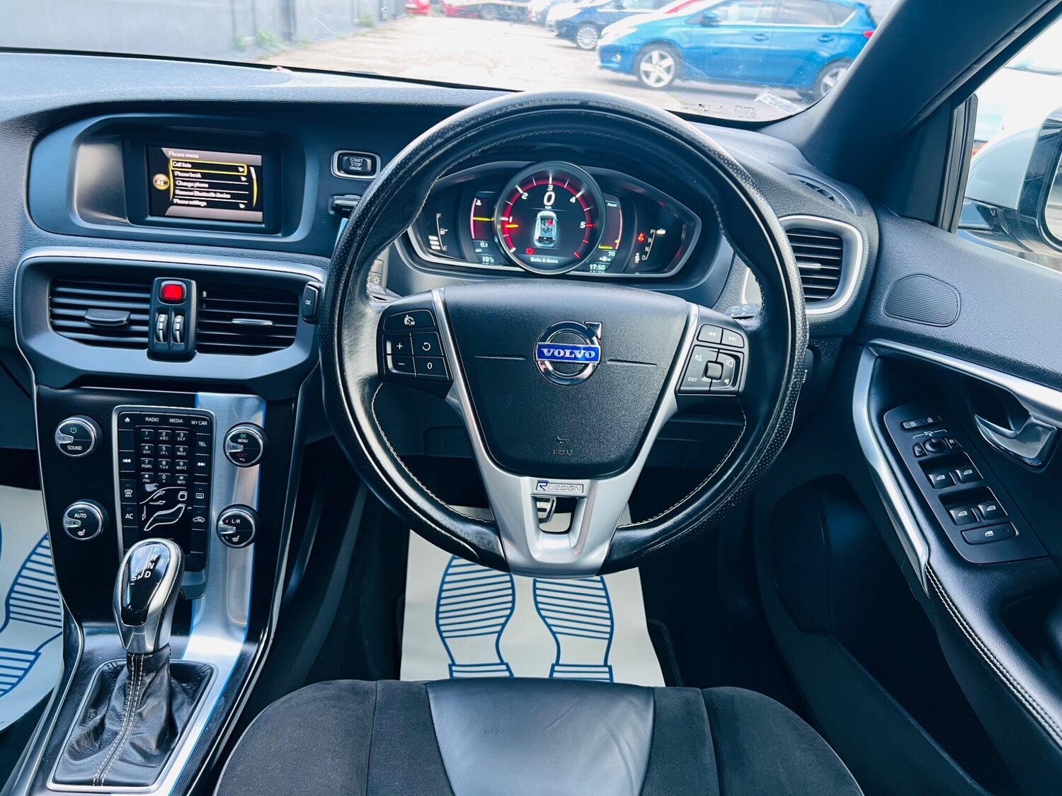 Used Volvo V40 for sale - 77267071: Photo 33